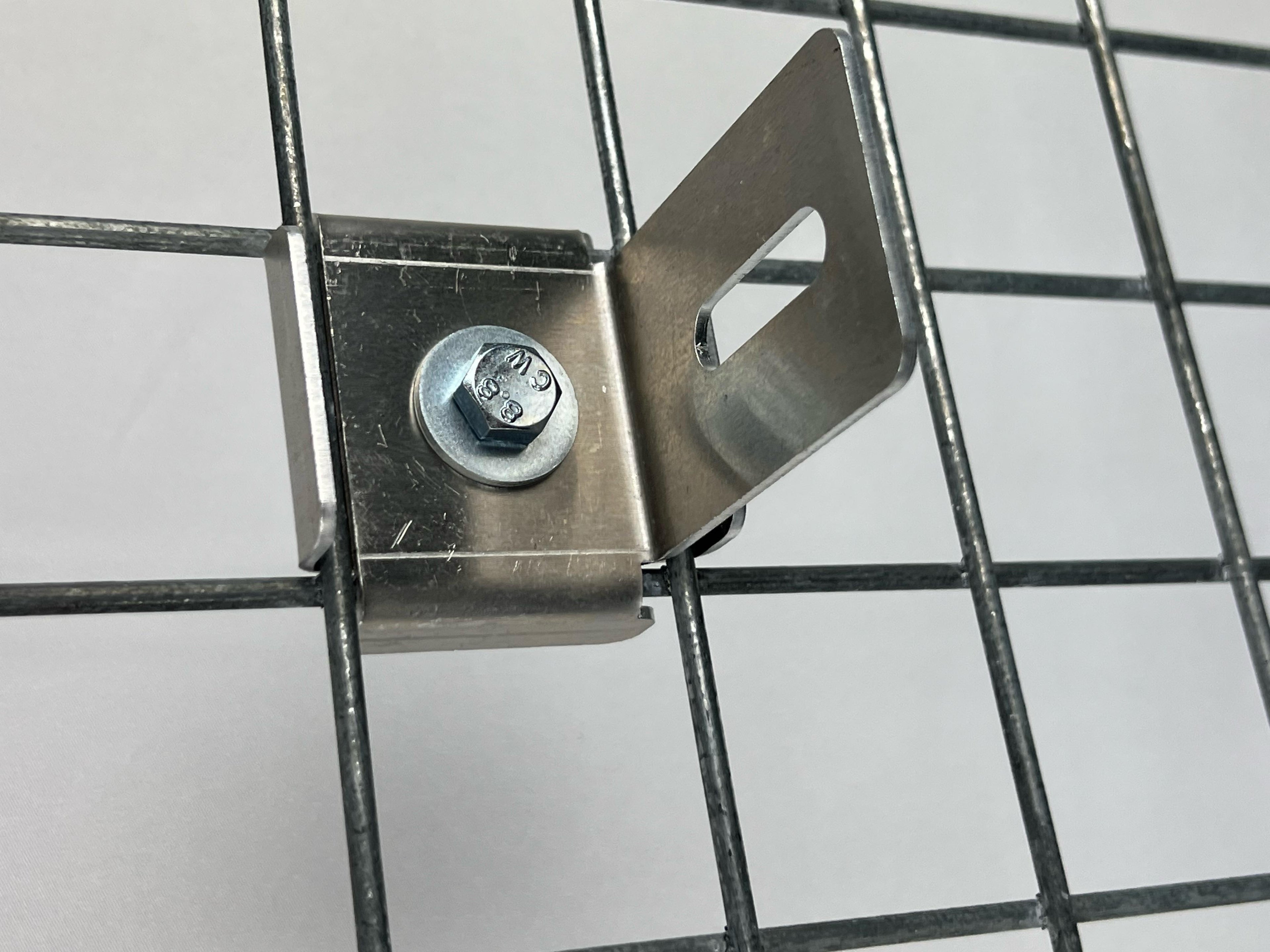 2er Set KLAMMER mit ZAUNHALTER 5 x 5 Zaun-Halter Gabione, Aluminium